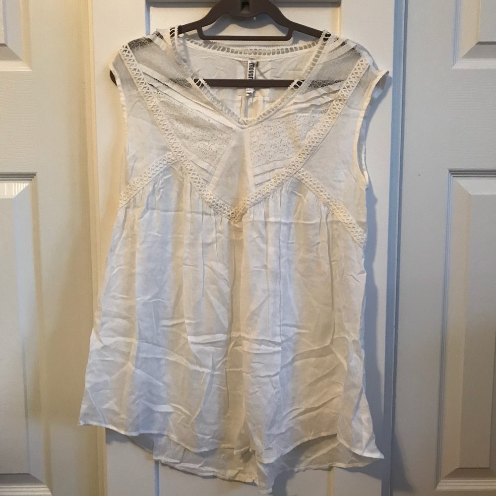 Light weight top
